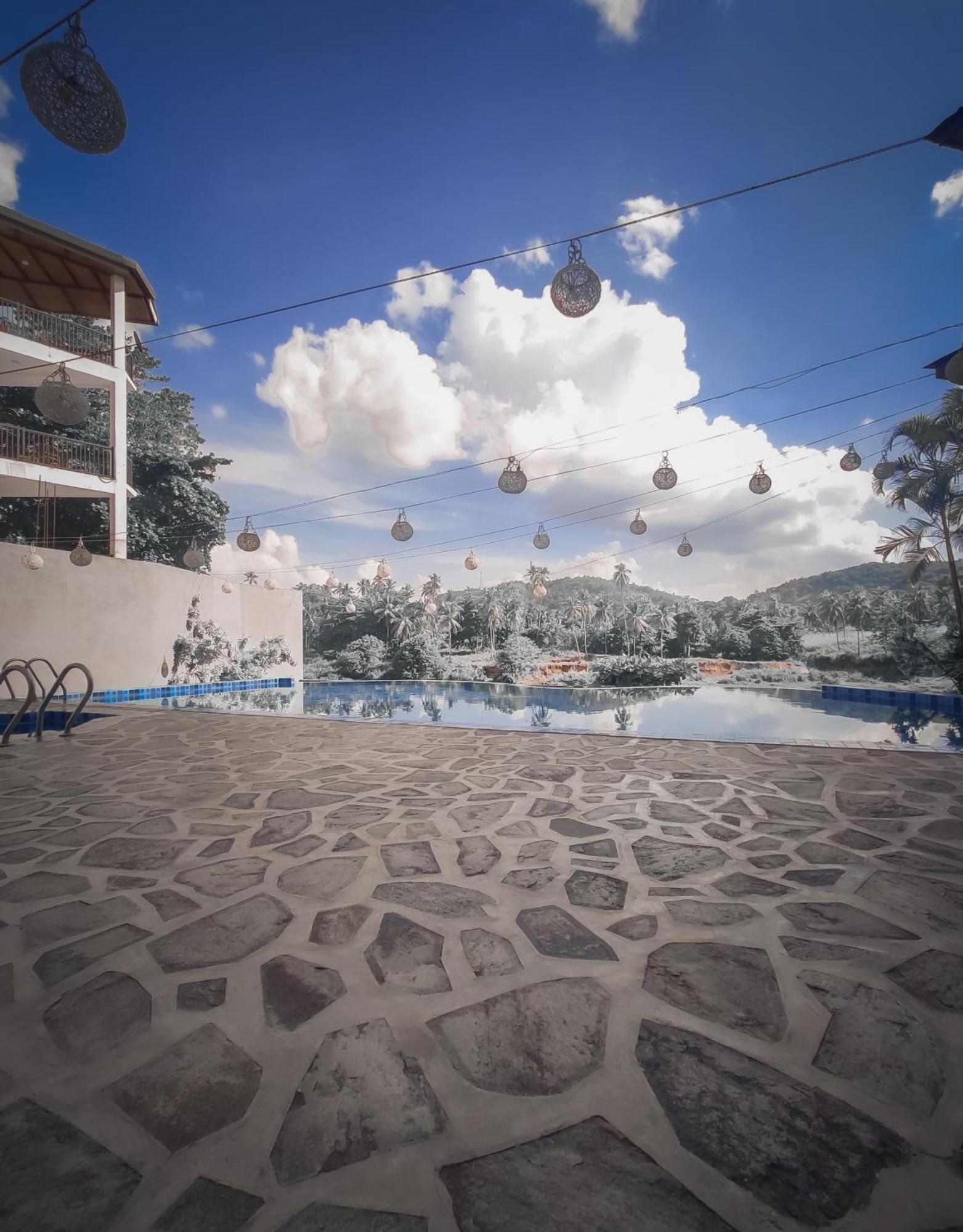 Hotel Elephant Park - New Deal! Half Off Airport Pickups Available Pinnawala  Eksteriør bilde