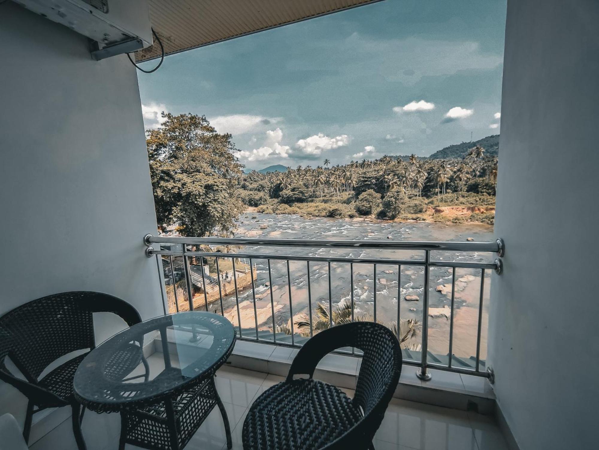 Hotel Elephant Park - New Deal! Half Off Airport Pickups Available Pinnawala  Eksteriør bilde