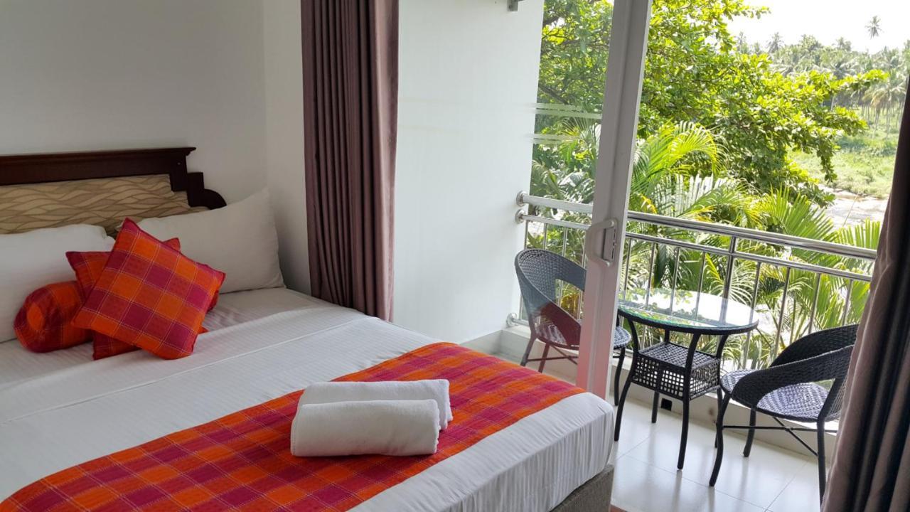 Hotel Elephant Park - New Deal! Half Off Airport Pickups Available Pinnawala  Eksteriør bilde
